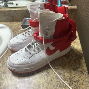 Nike sf Air Force 1 university red
